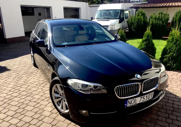 bmw BMW Seria 5 cena 43900 przebieg: 320000, rok produkcji 2011 z Gdynia